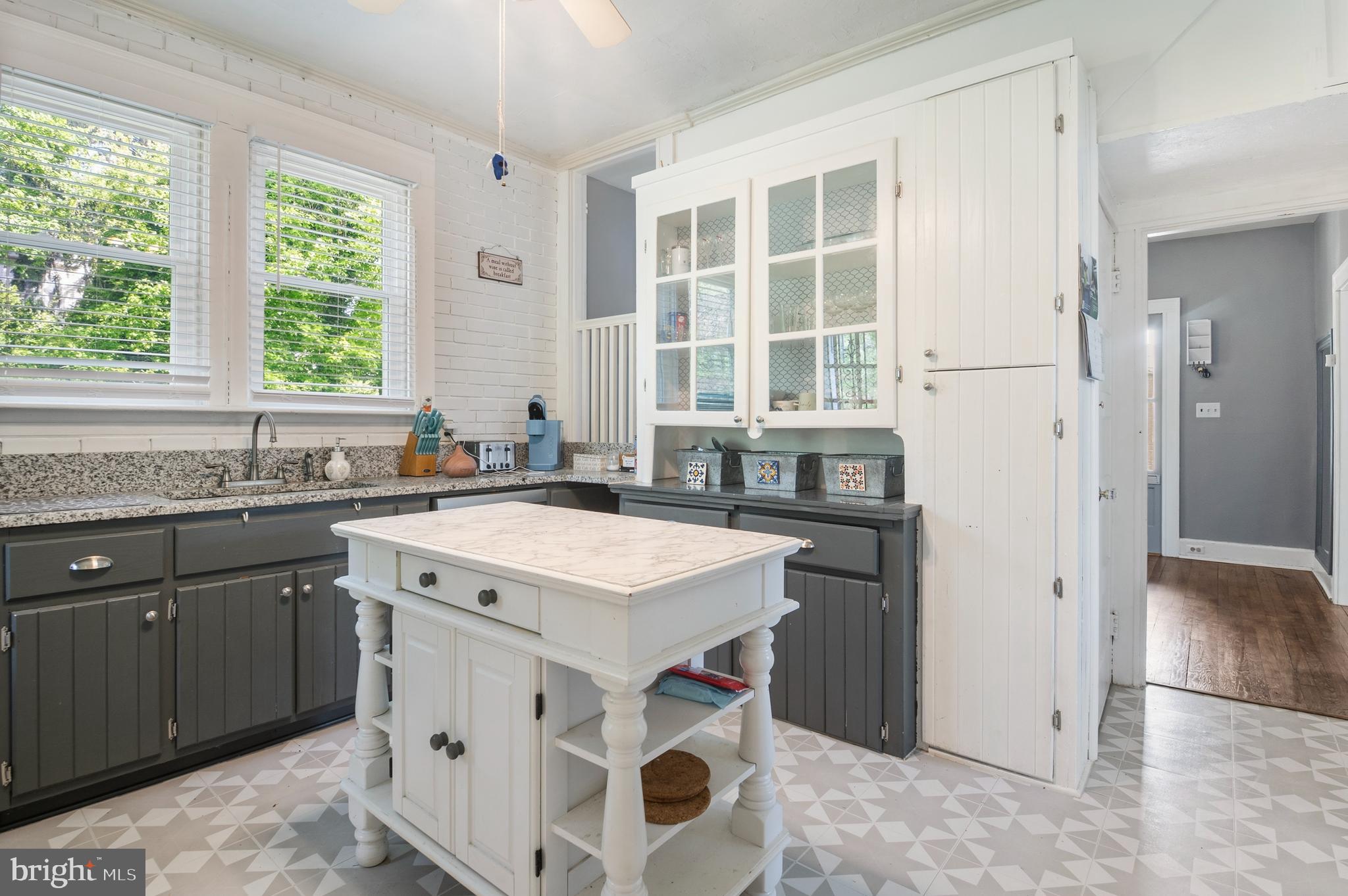 IRVINGTON - Residential