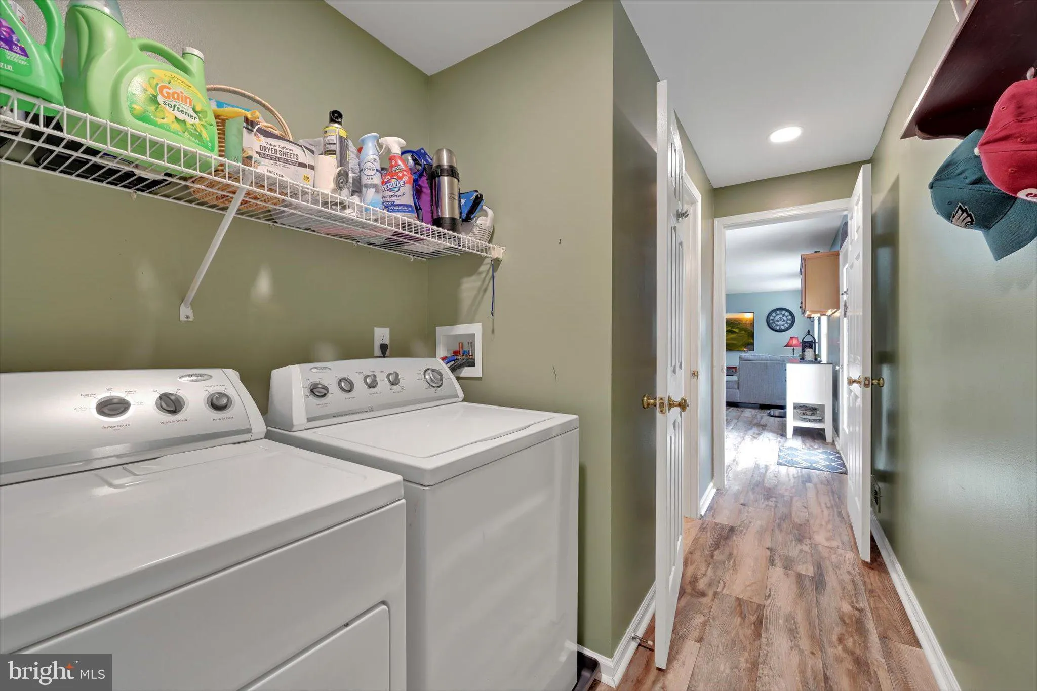 Quarryville, Pennsylvania 17566, United States, 4 Bedrooms Bedrooms, ,4 BathroomsBathrooms,Residential,Active,185925