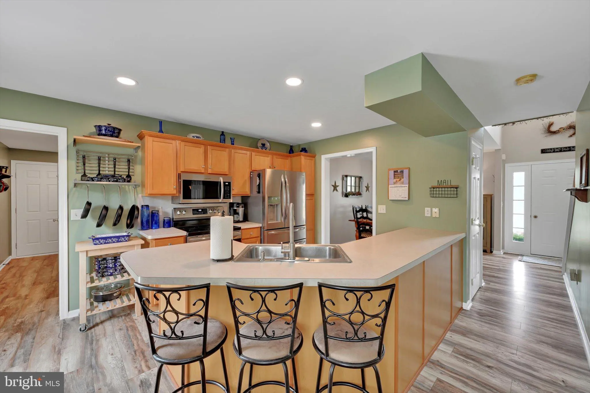 Quarryville, Pennsylvania 17566, United States, 4 Bedrooms Bedrooms, ,4 BathroomsBathrooms,Residential,Active,185925