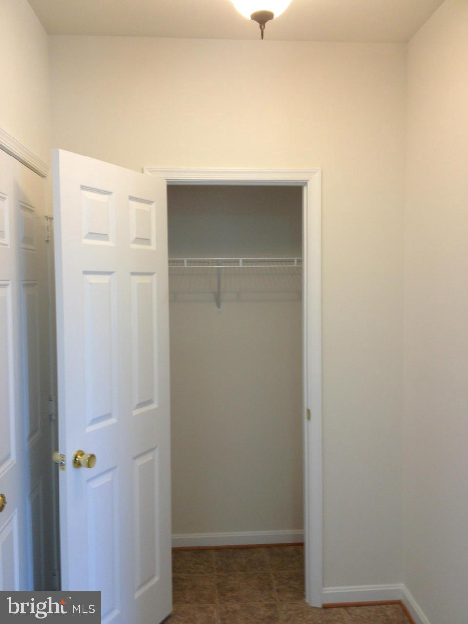 THE RESIDENCES OF WILDEWOOD - Residential Lease