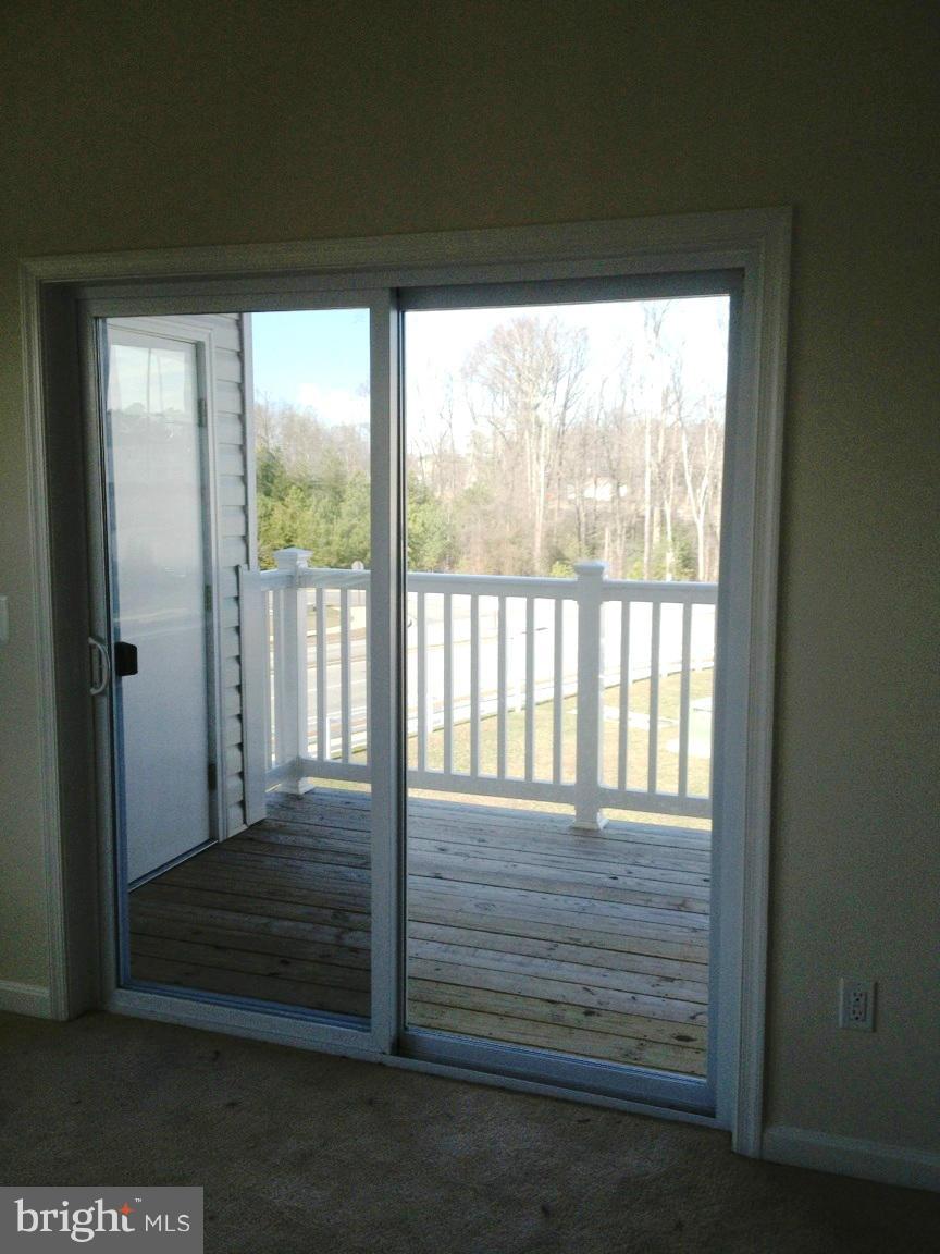 THE RESIDENCES OF WILDEWOOD - Residential Lease