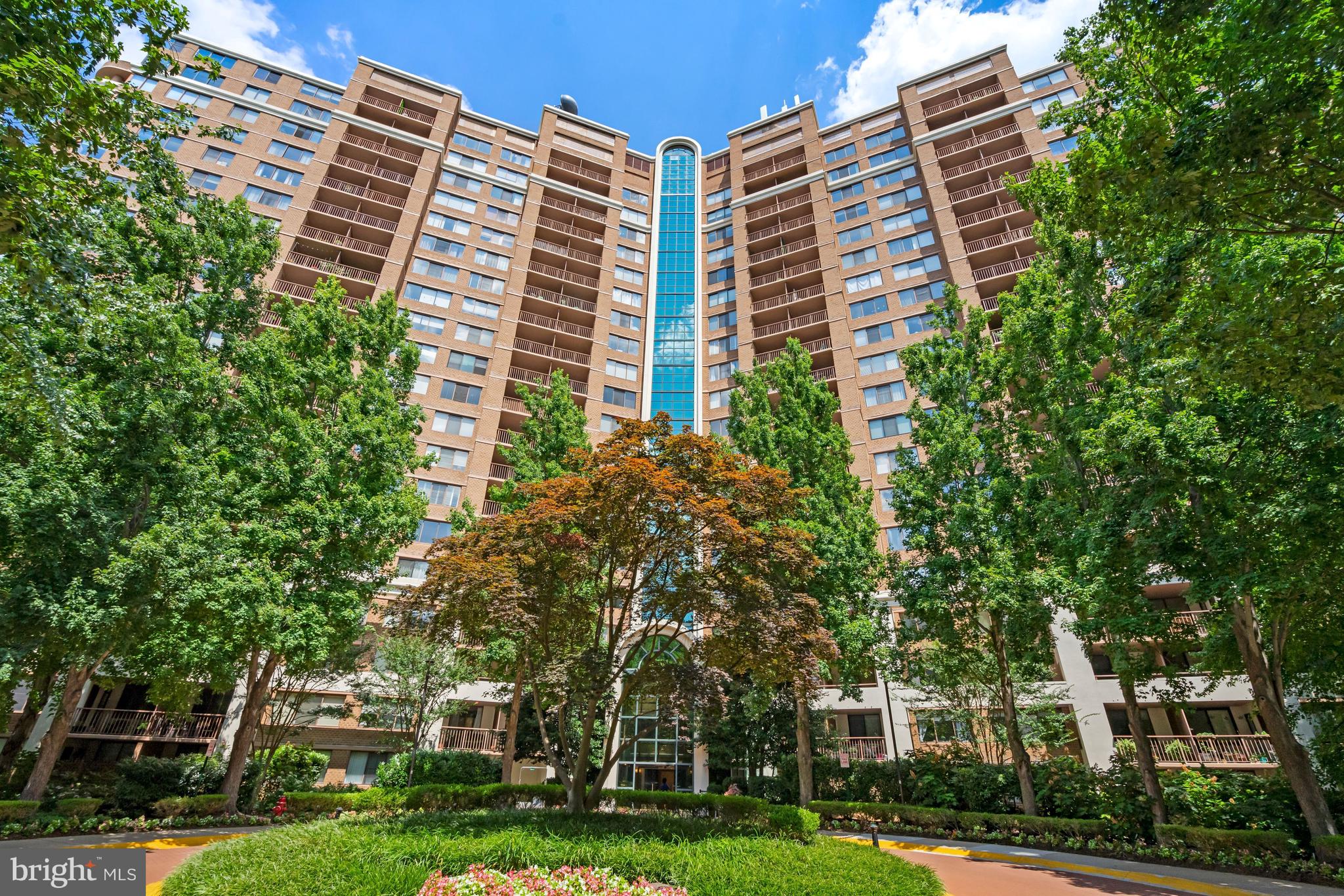 GROSVENOR PARK - Residential