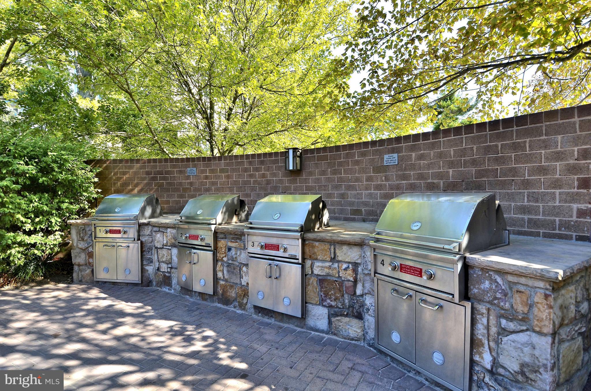 GROSVENOR PARK - Residential