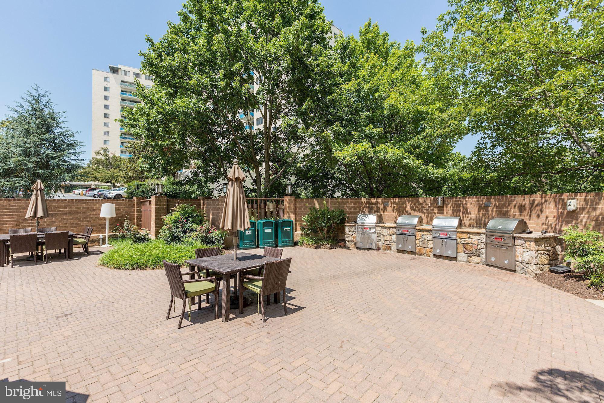 GROSVENOR PARK - Residential