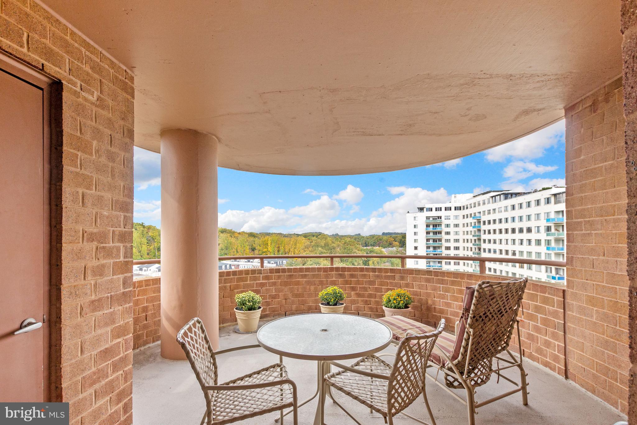 GROSVENOR PARK - Residential