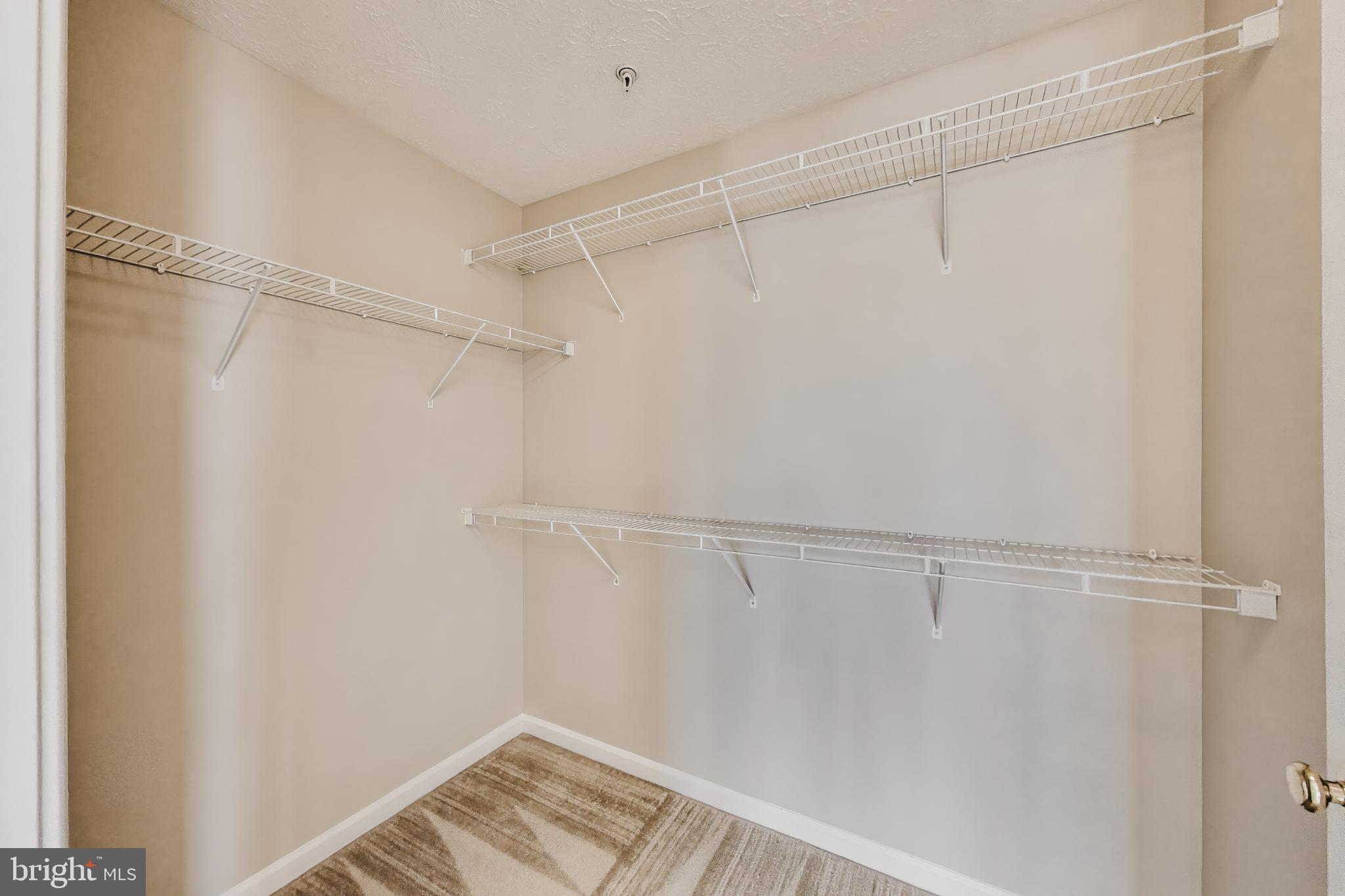 PINEY ORCHARD - Residential