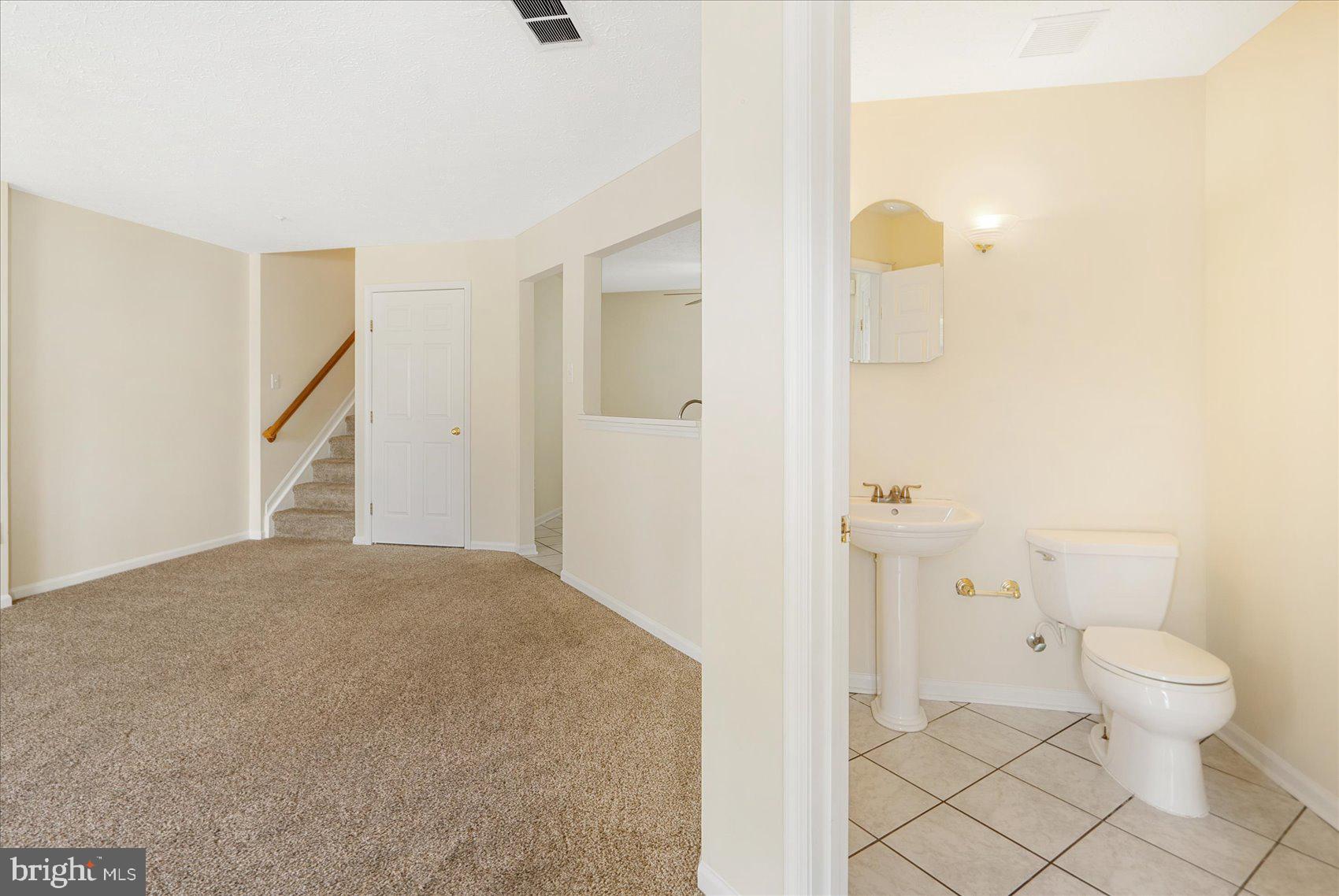 4260 MAPLE PATH CIRCLE 15