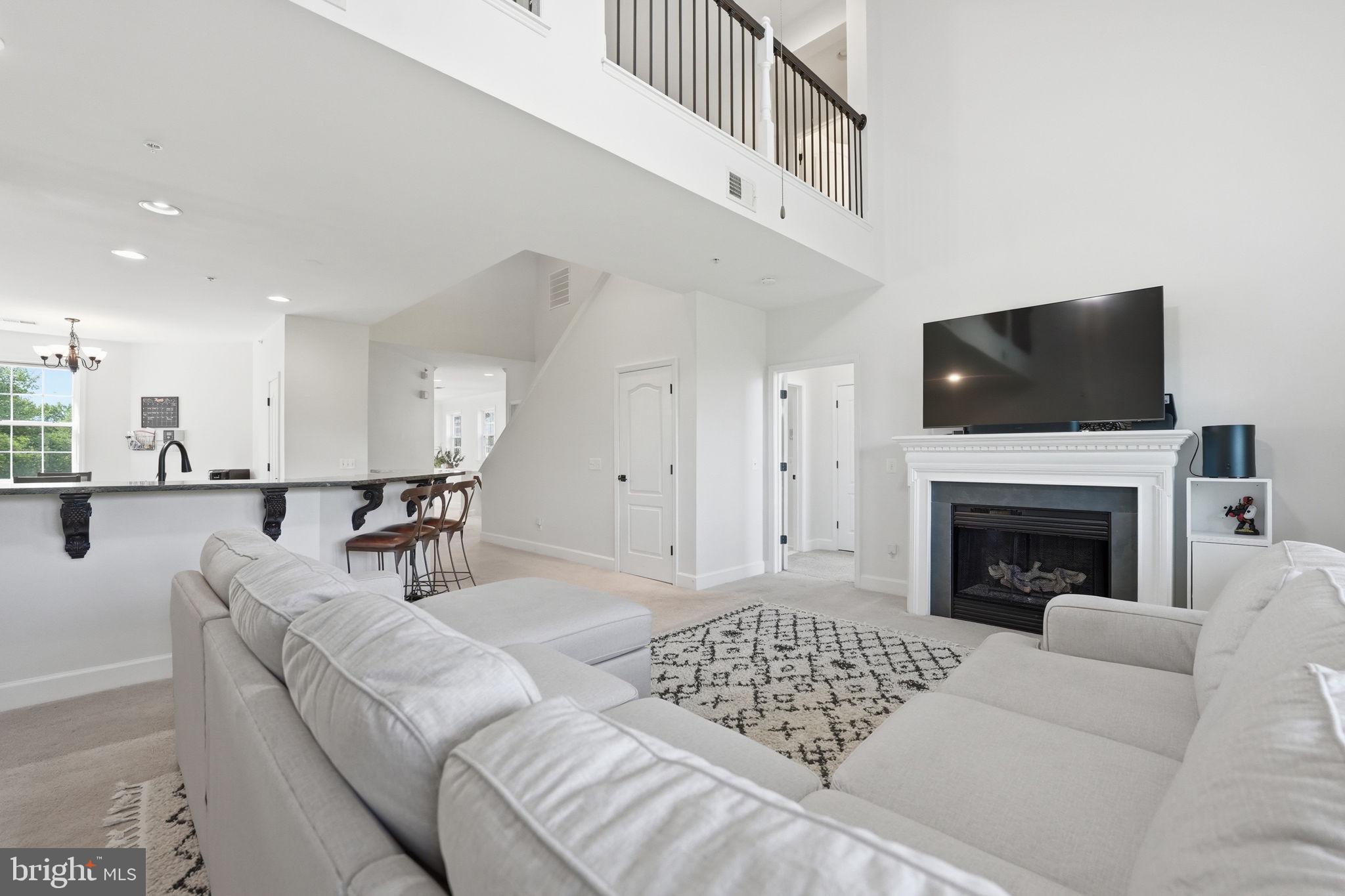 BELMONT BAY - Residential