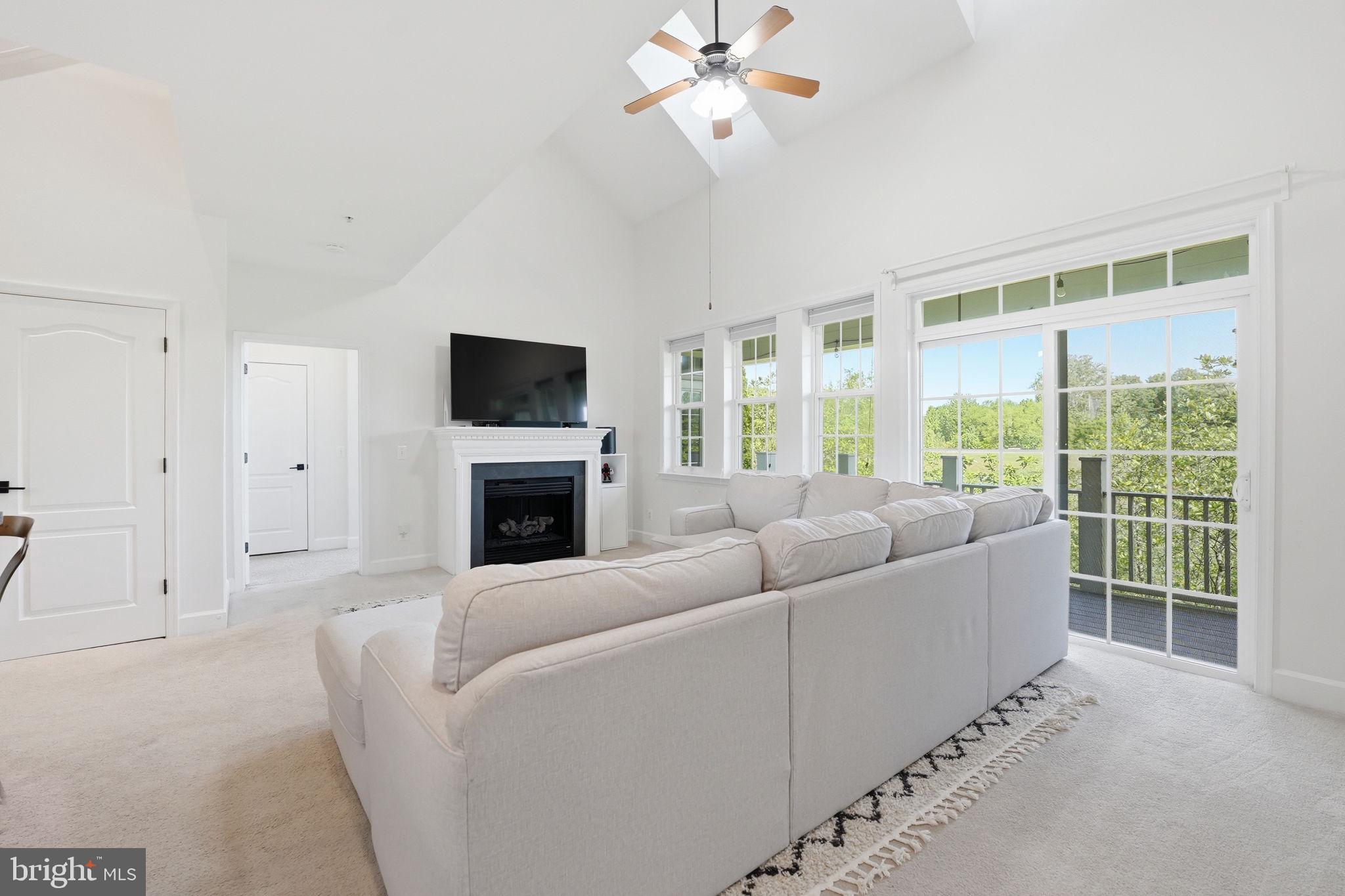 BELMONT BAY - Residential