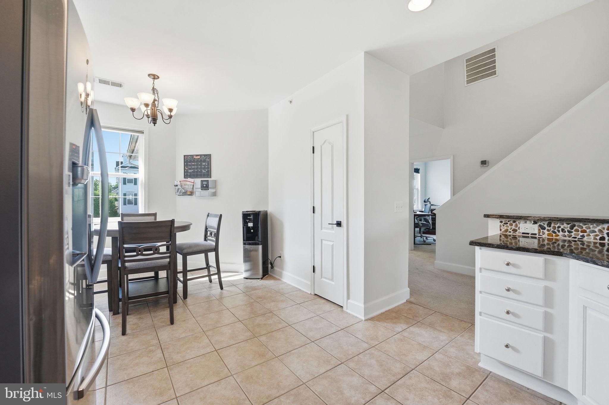 BELMONT BAY - Residential