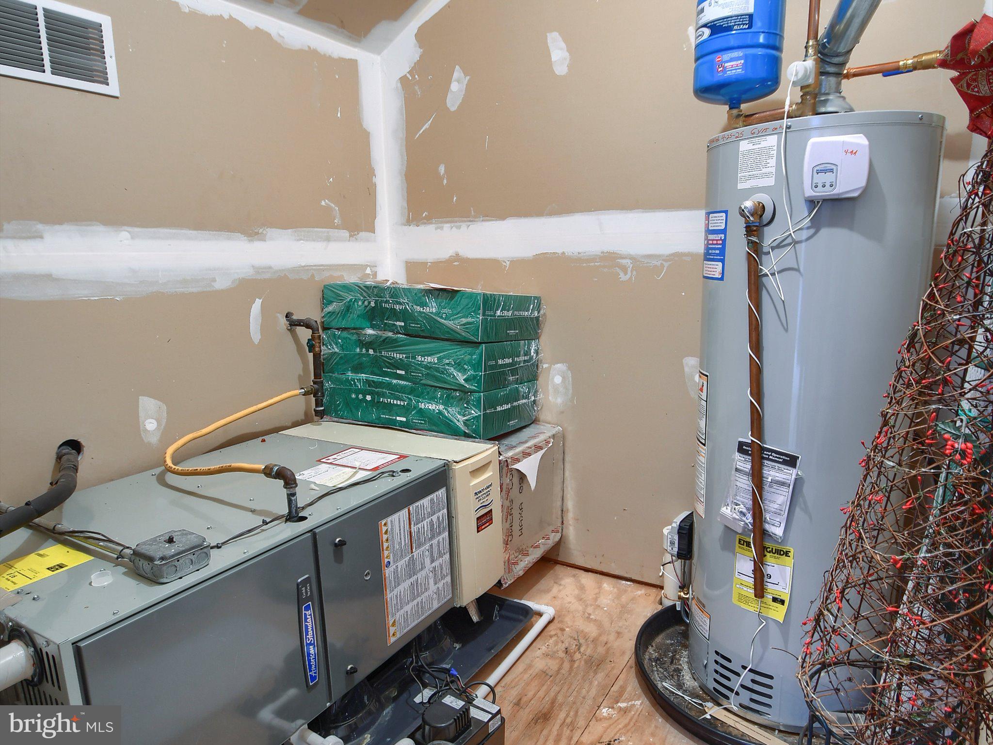 WYNDHAM WOODS - Residential