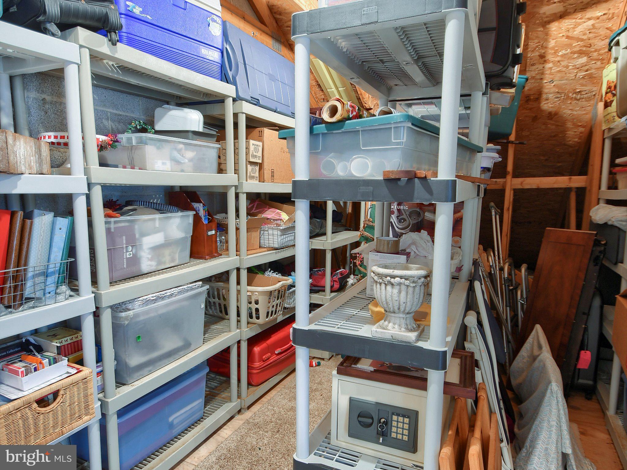 WYNDHAM WOODS - Residential