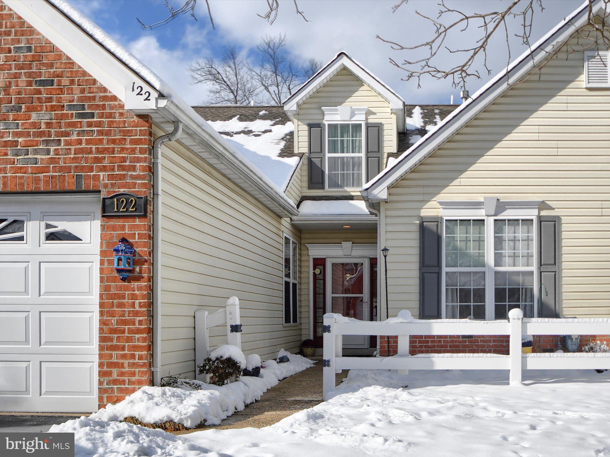 WYNDHAM WOODS - Residential