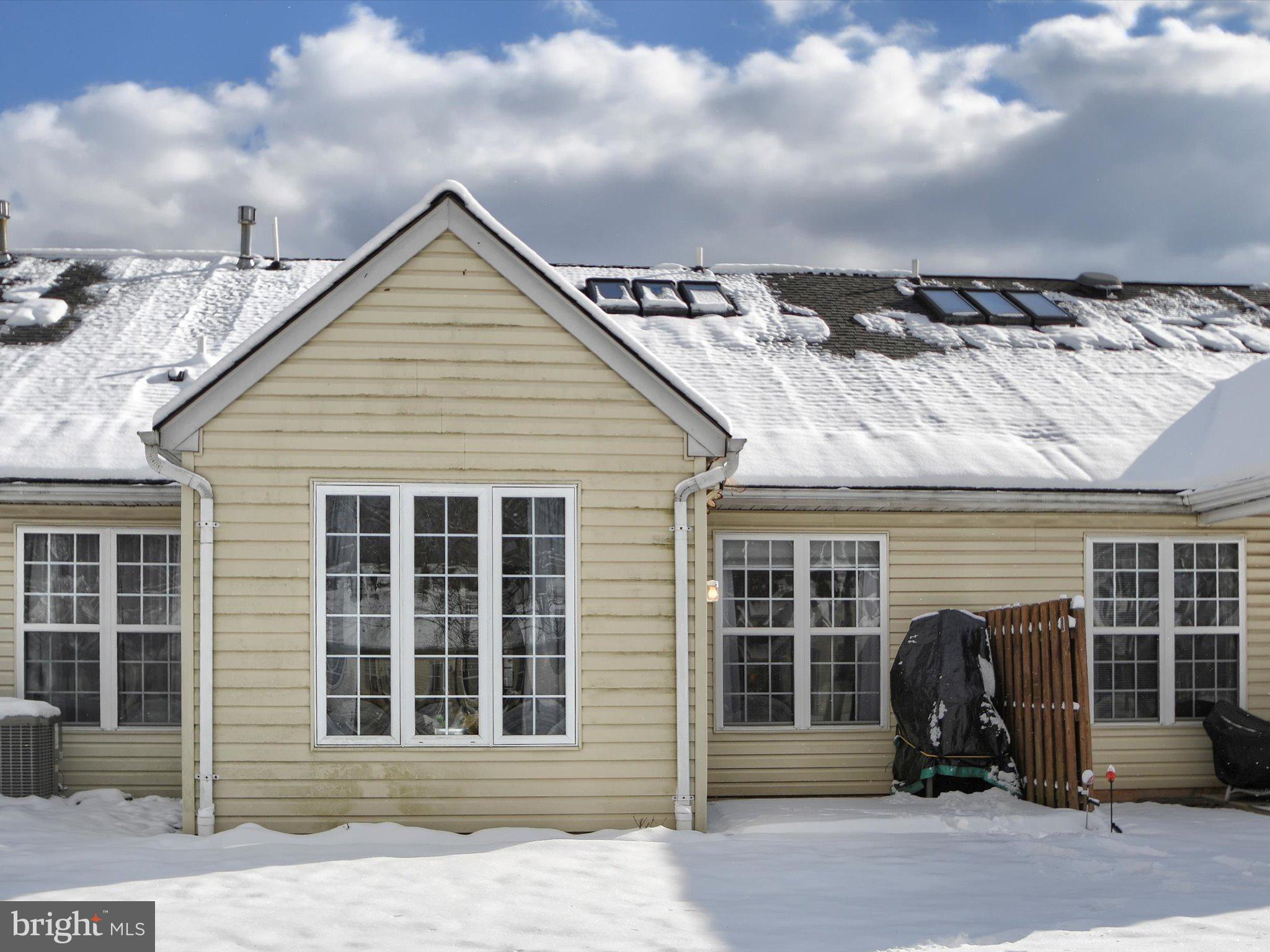 WYNDHAM WOODS - Residential