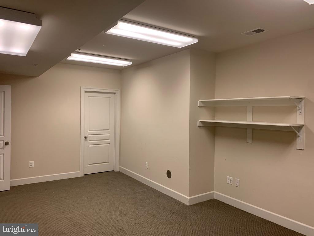 PARKSIDE AT WESTPHALIA - Residential Lease