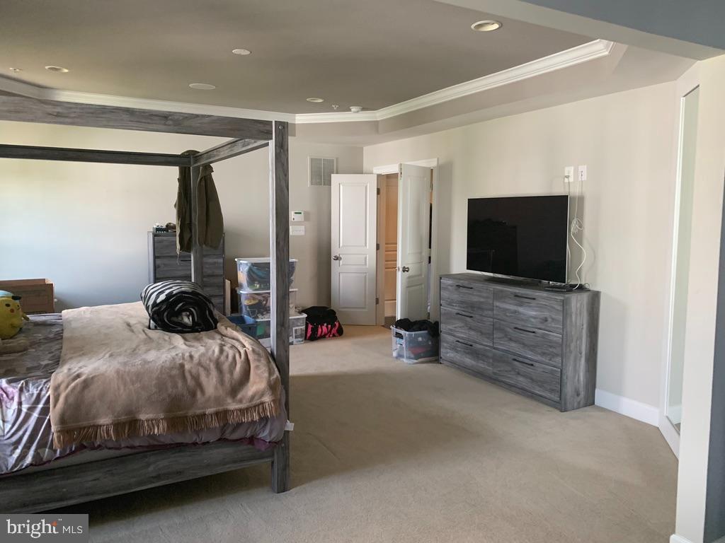 PARKSIDE AT WESTPHALIA - Residential Lease