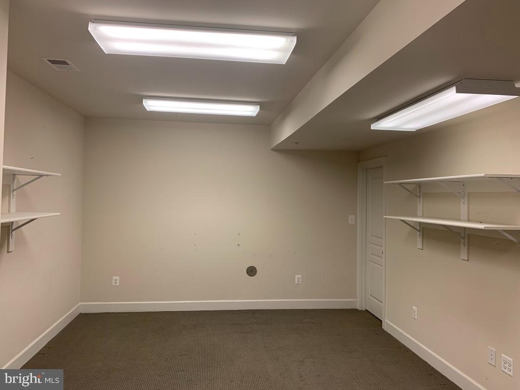 PARKSIDE AT WESTPHALIA - Residential Lease