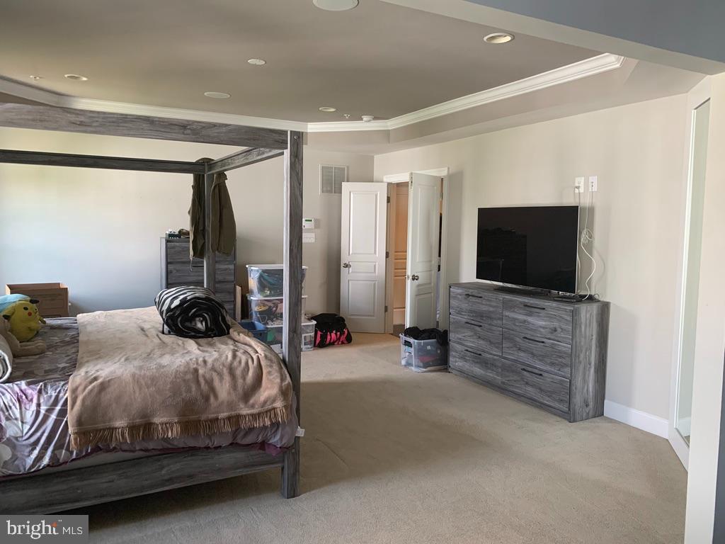 PARKSIDE AT WESTPHALIA - Residential Lease