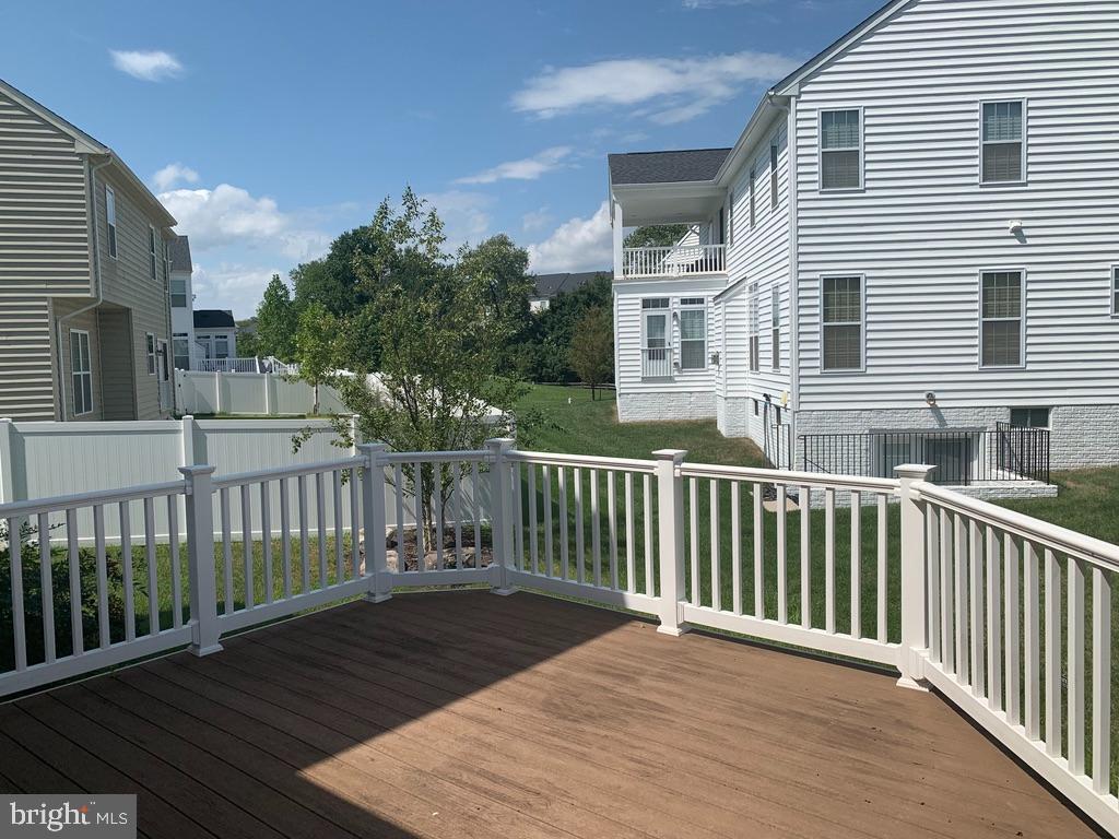 PARKSIDE AT WESTPHALIA - Residential Lease