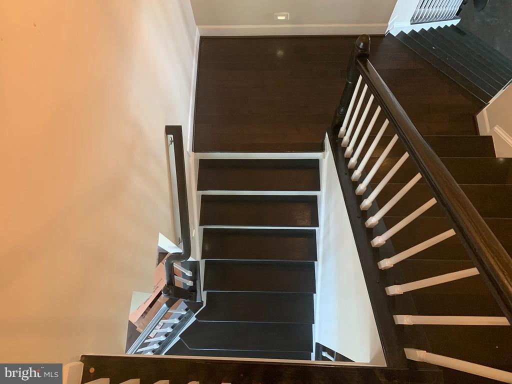 PARKSIDE AT WESTPHALIA - Residential Lease