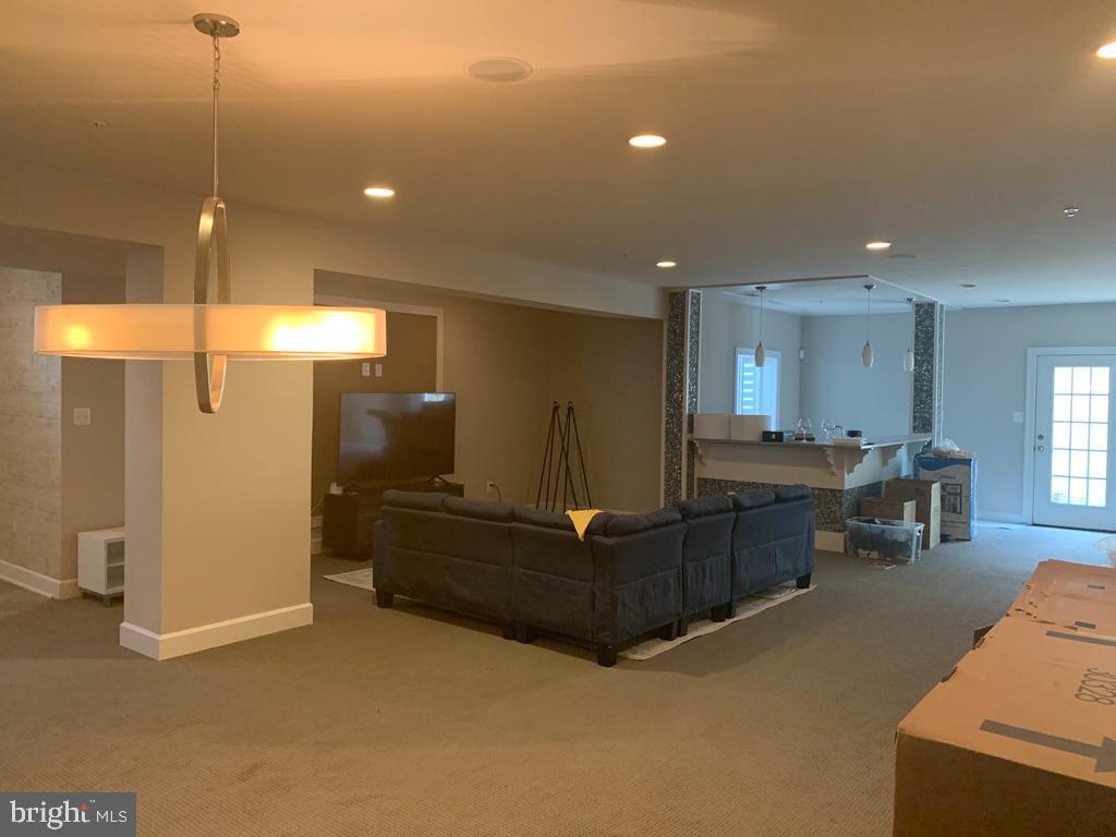 PARKSIDE AT WESTPHALIA - Residential Lease