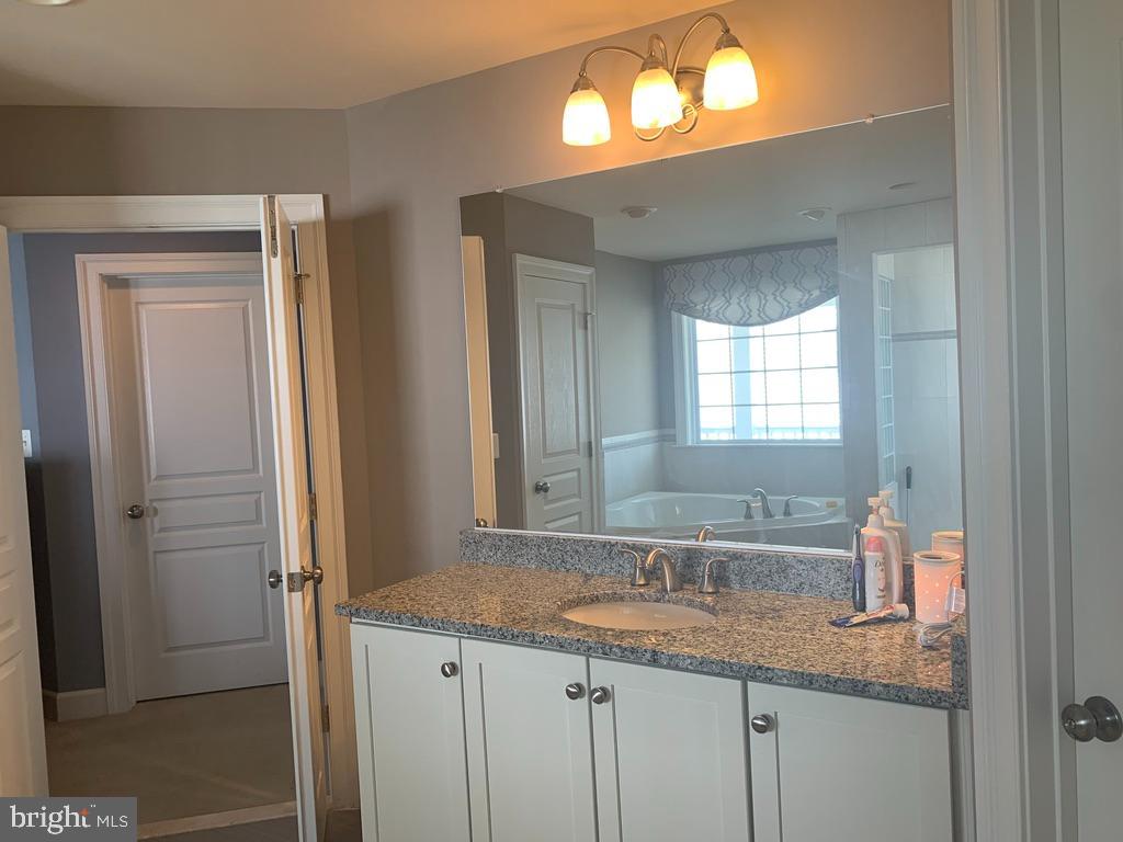 PARKSIDE AT WESTPHALIA - Residential Lease