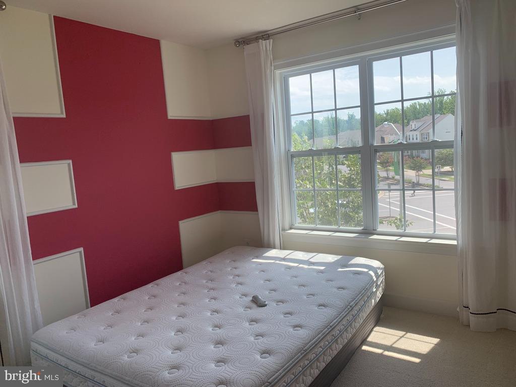 PARKSIDE AT WESTPHALIA - Residential Lease