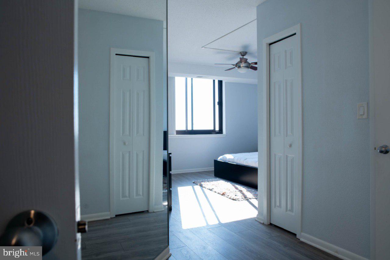 SKYLINE SQUARE CONDO - Residential Lease