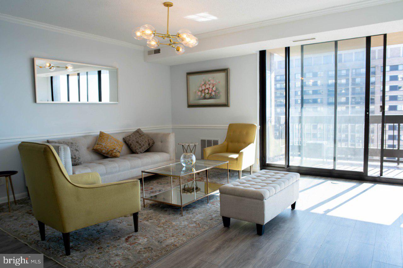 SKYLINE SQUARE CONDO - Residential Lease