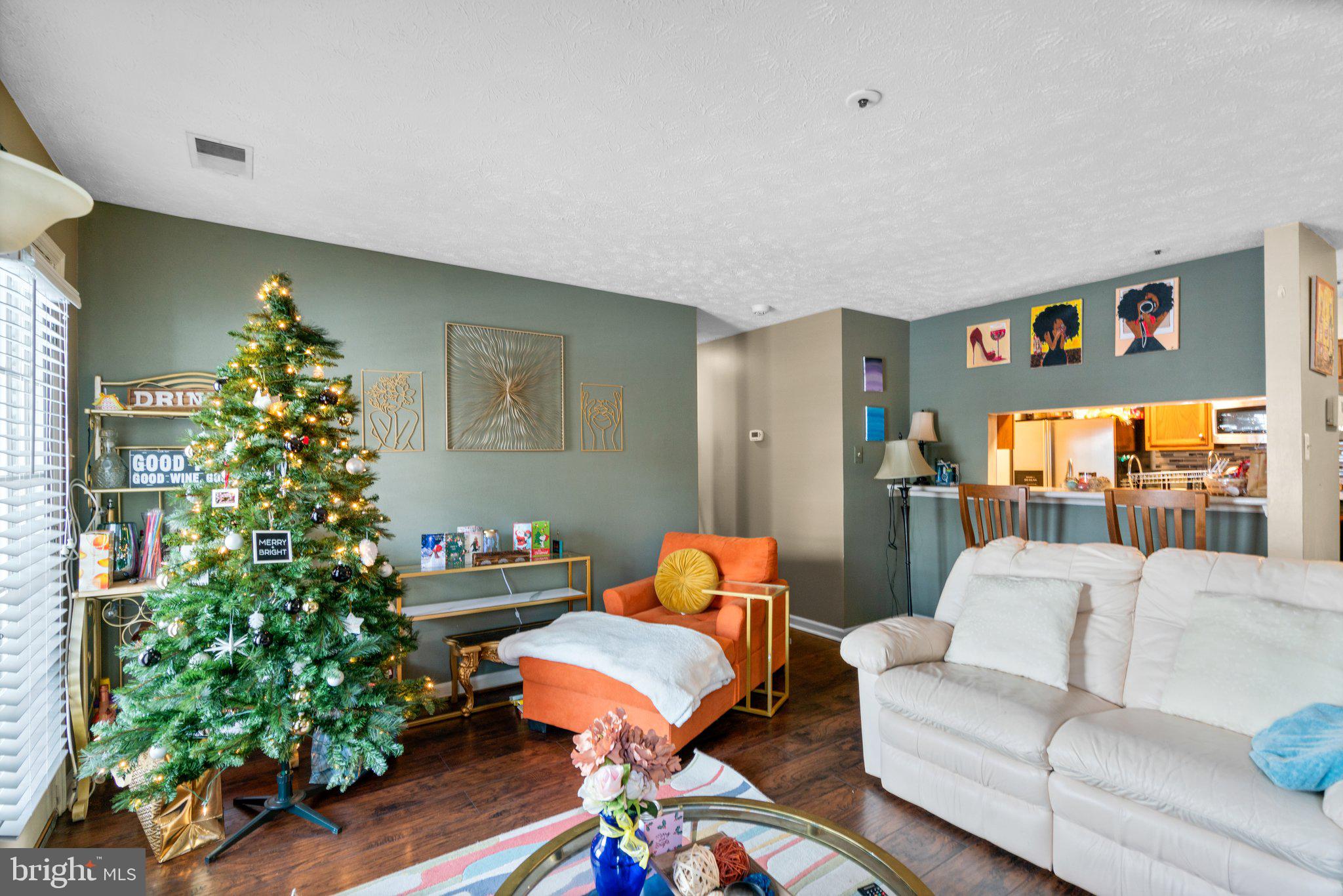 ROCKBURN COMMONS - Residential