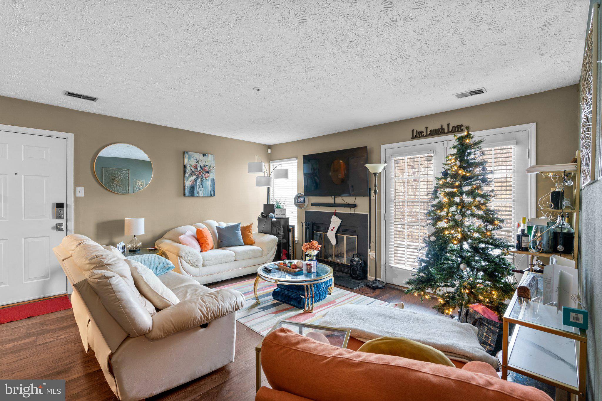 ROCKBURN COMMONS - Residential