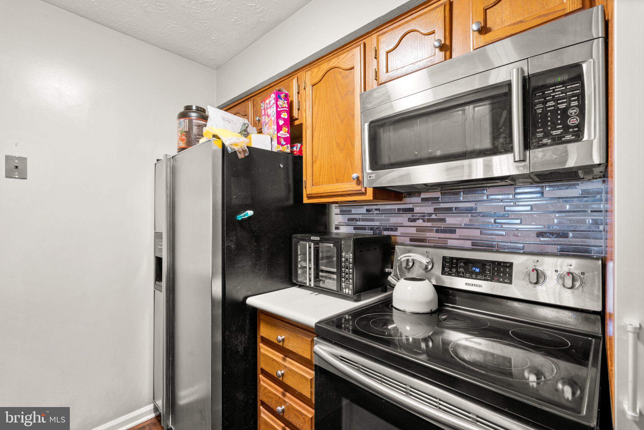 ROCKBURN COMMONS - Residential