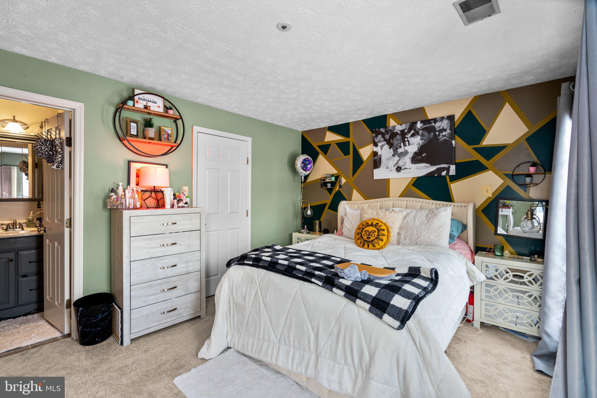 ROCKBURN COMMONS - Residential