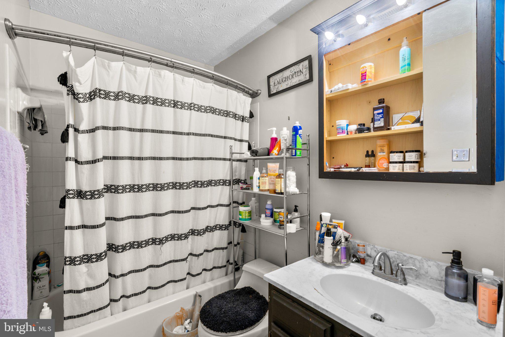 ROCKBURN COMMONS - Residential