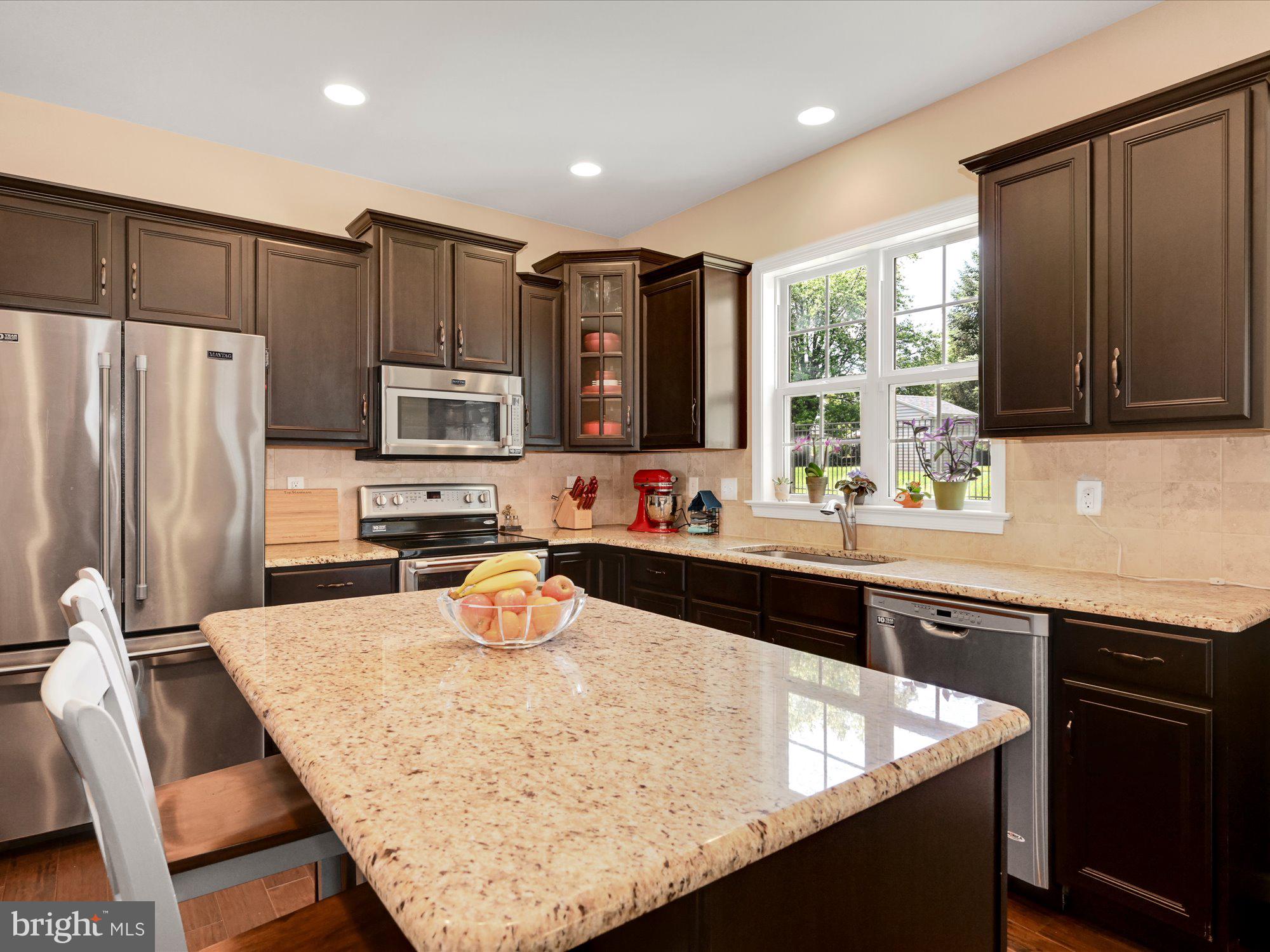 SUMMERLYN GREEN - Residential