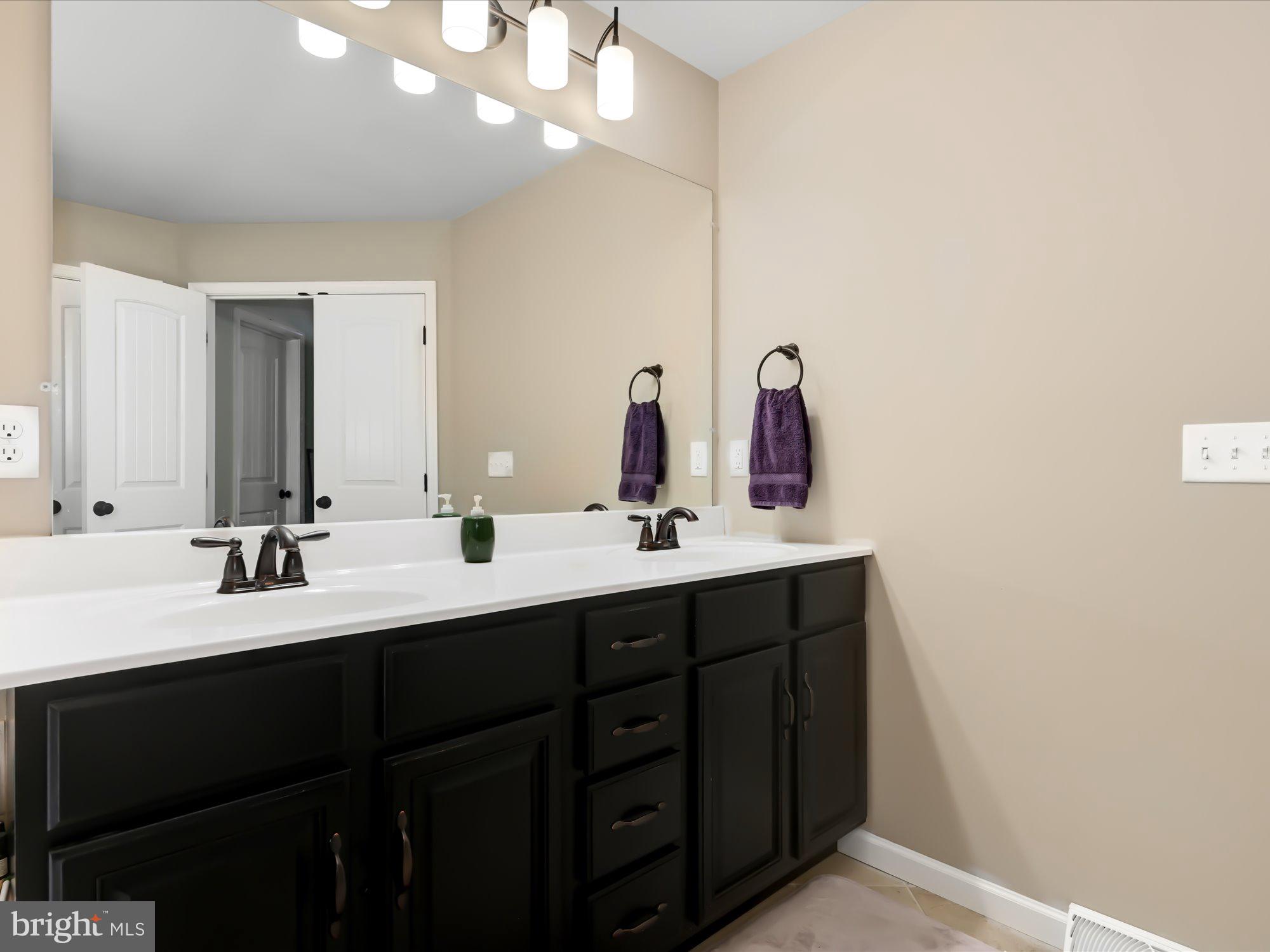 SUMMERLYN GREEN - Residential