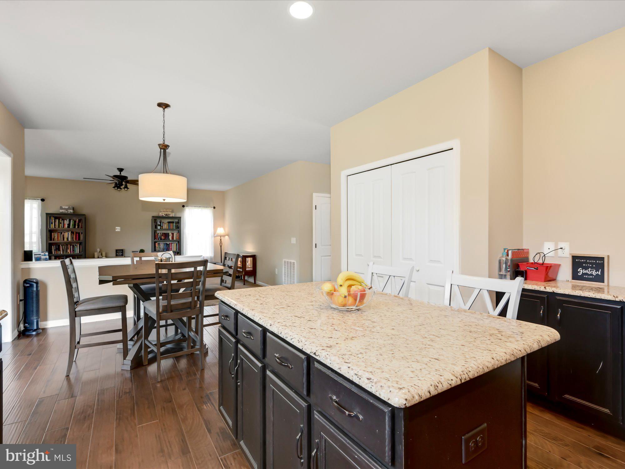 SUMMERLYN GREEN - Residential