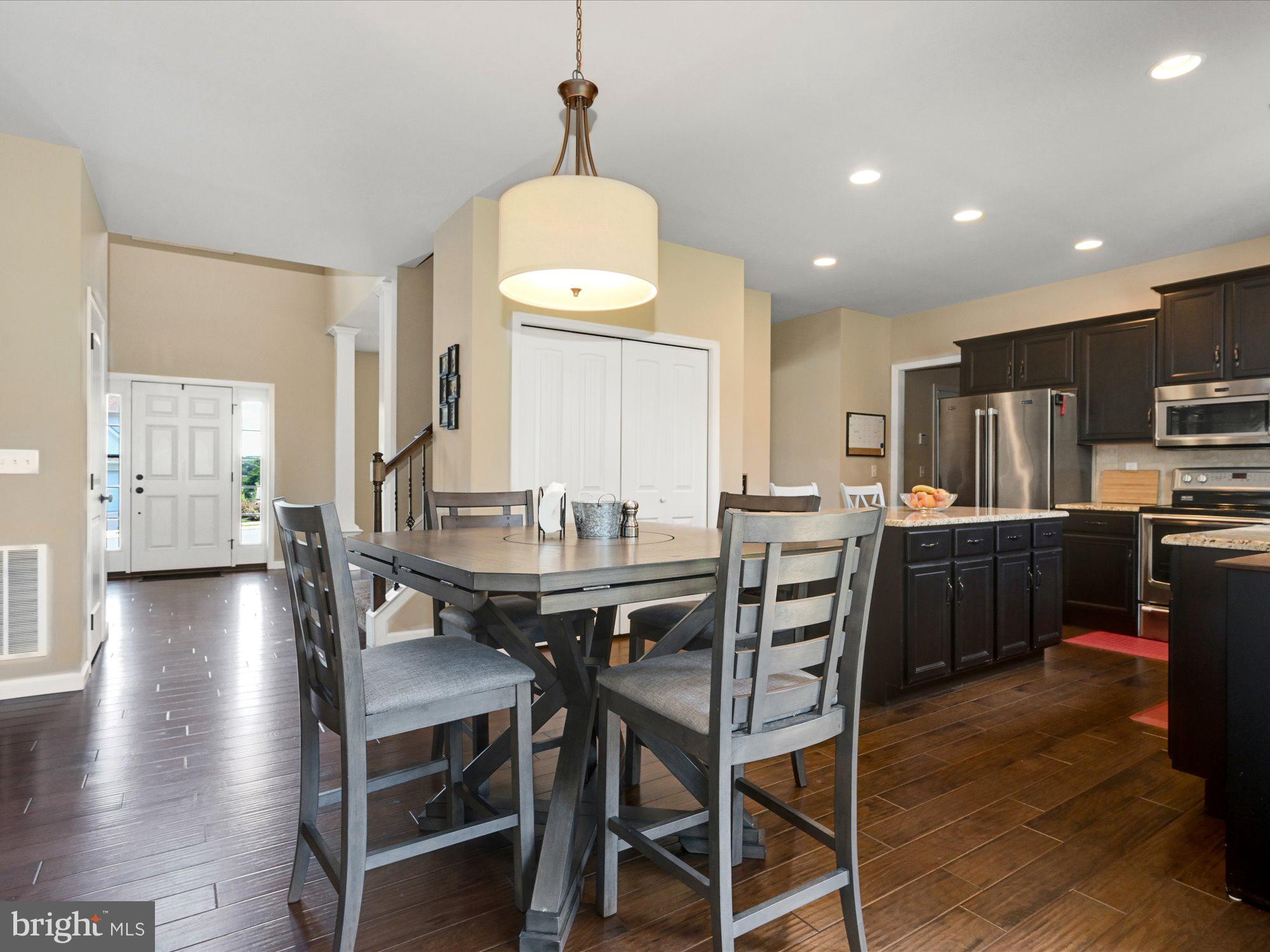 SUMMERLYN GREEN - Residential