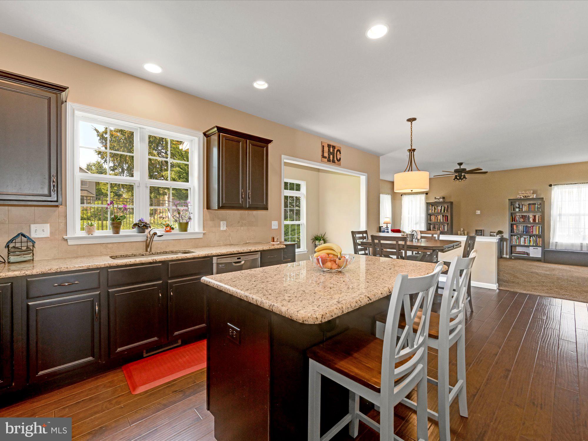 SUMMERLYN GREEN - Residential