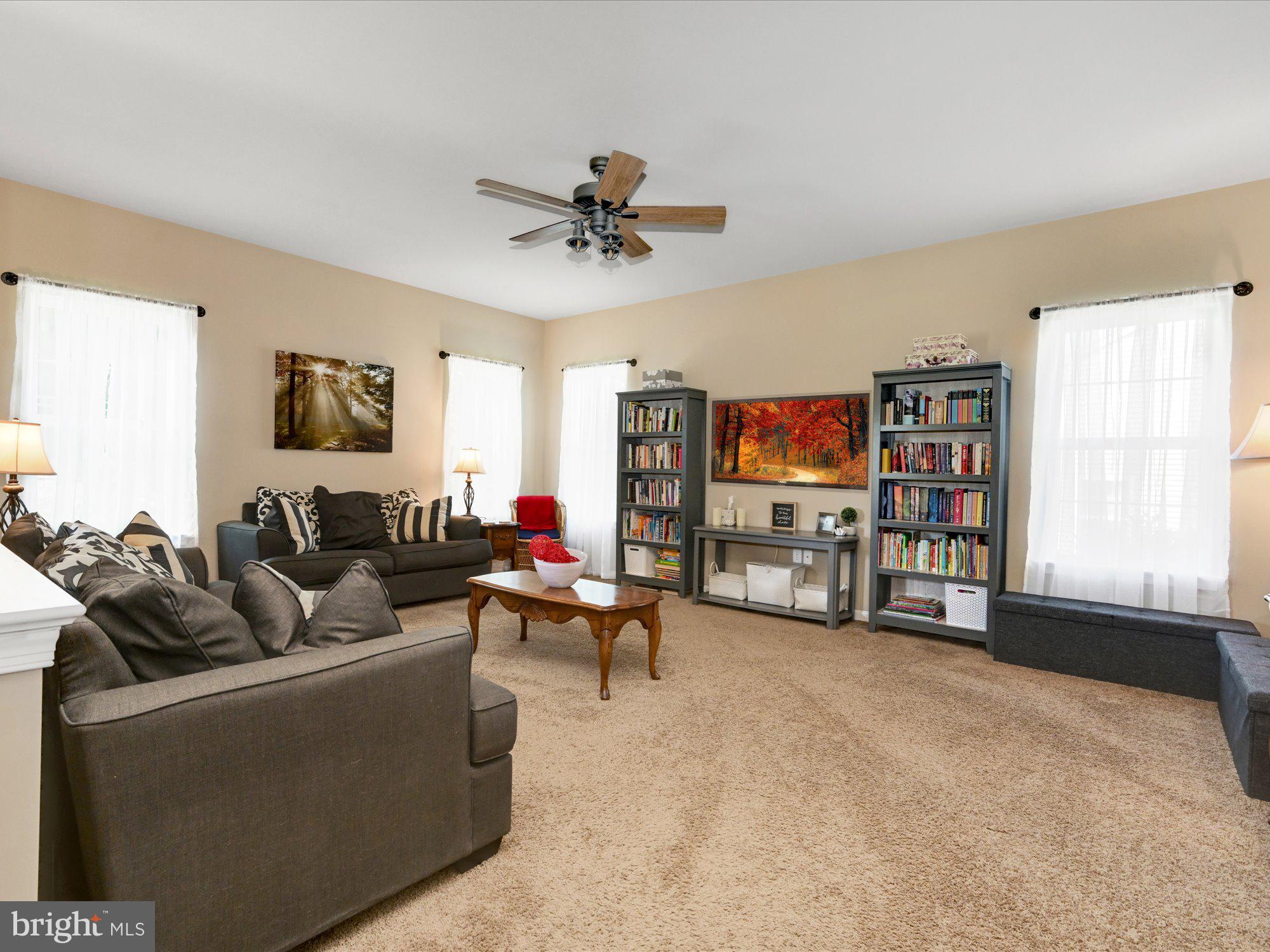 SUMMERLYN GREEN - Residential