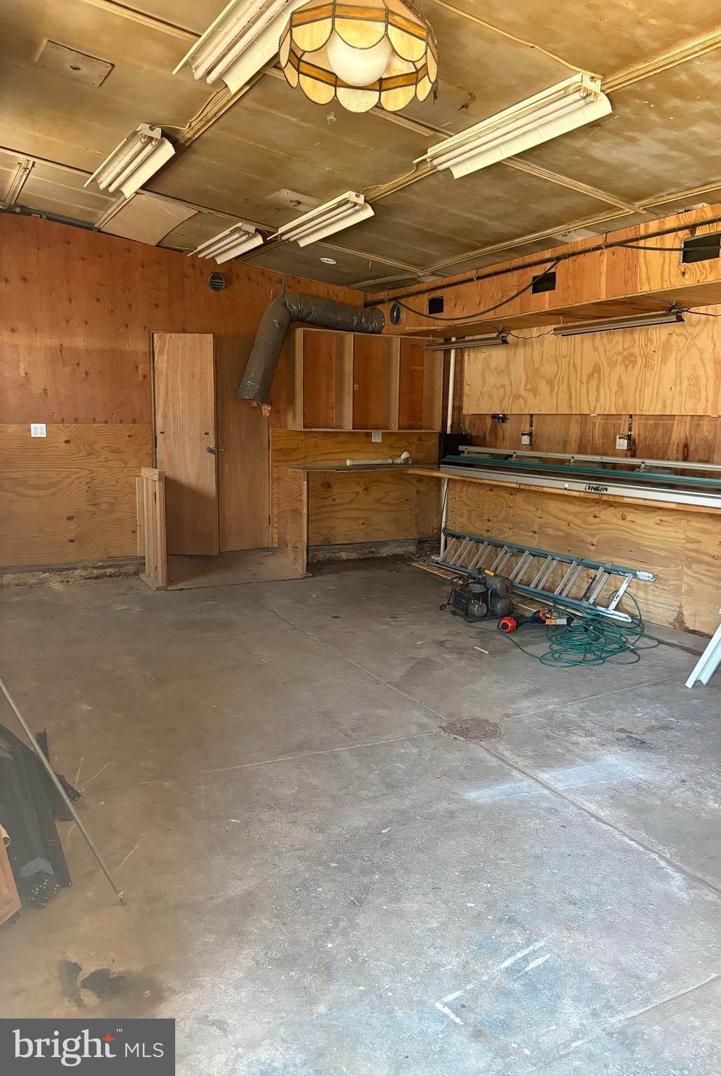 DREXEL HILL - Residential Income