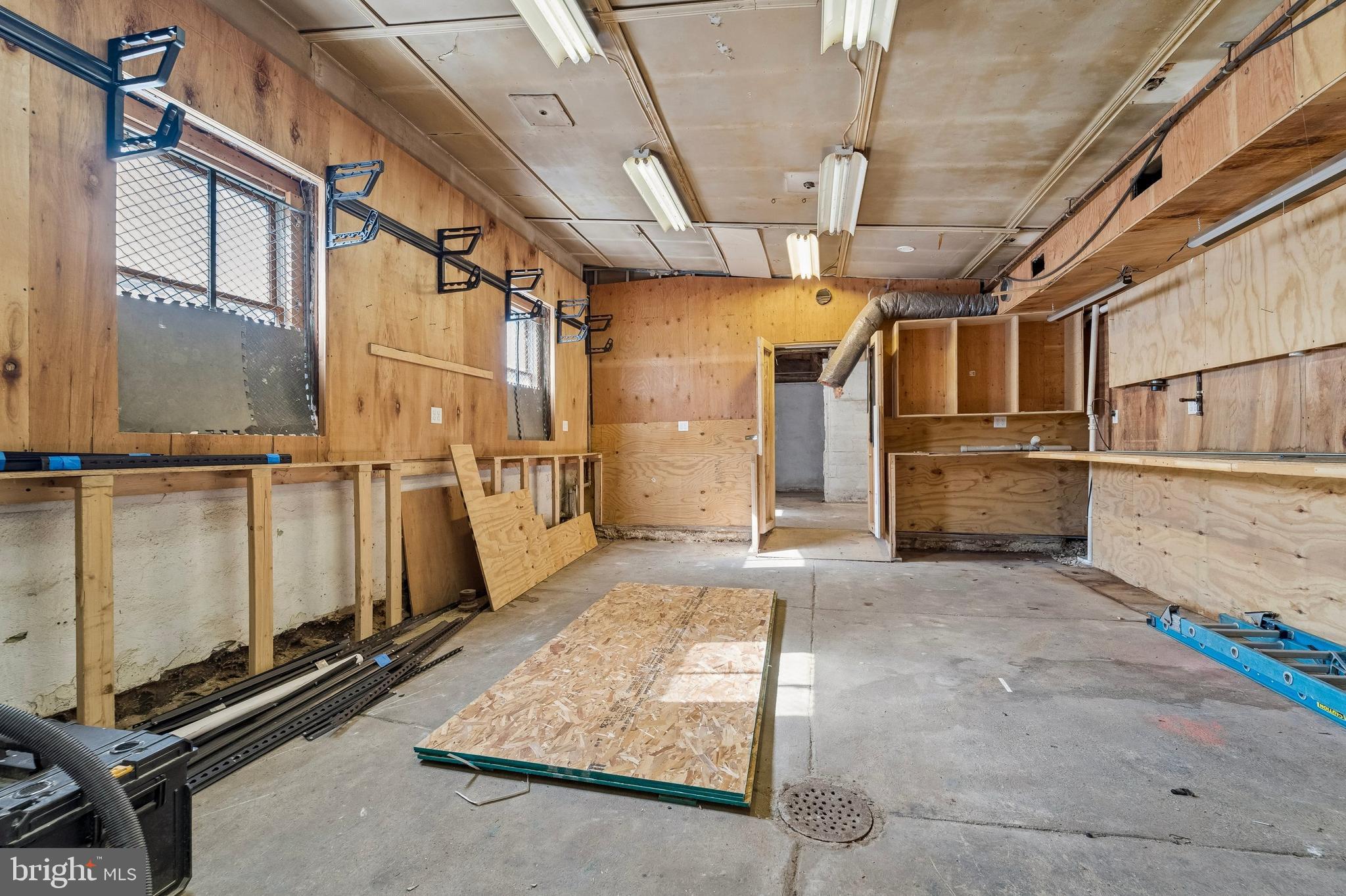 DREXEL HILL - Residential Income