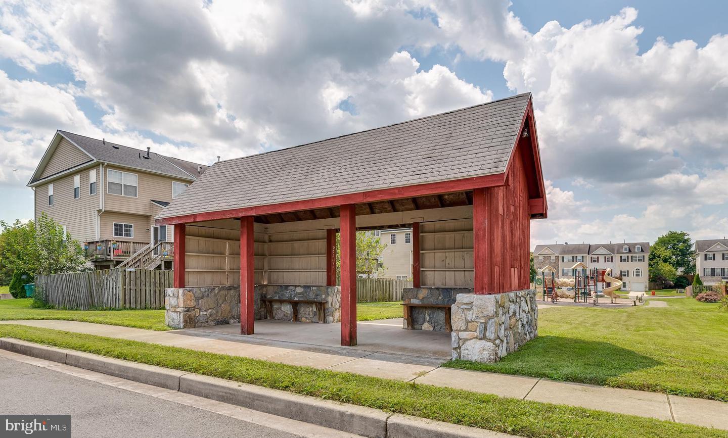 LIBERTY RUN - Residential