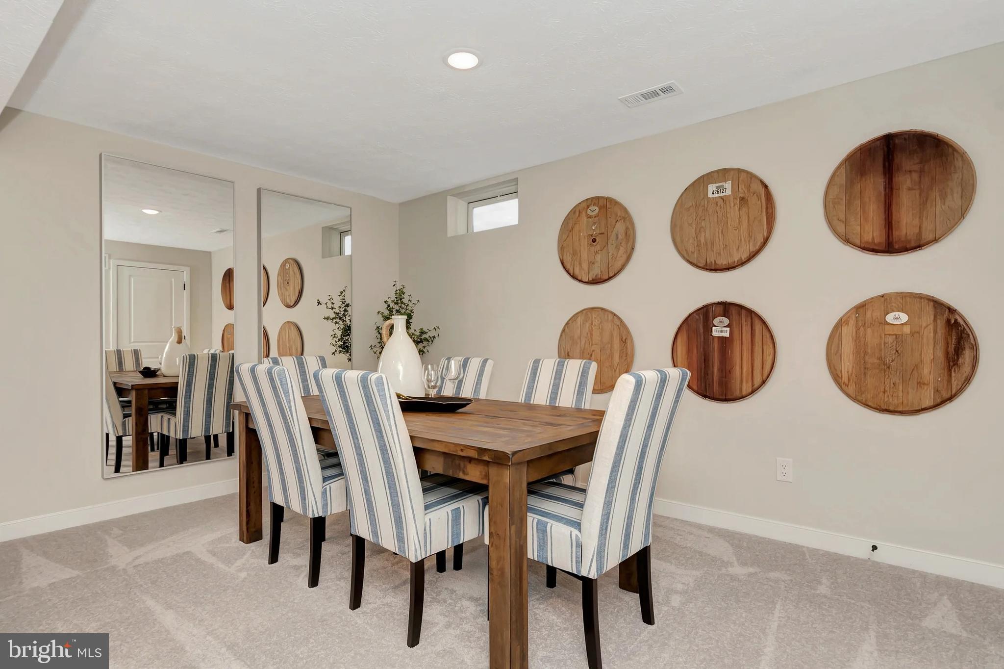 LIBERTY RUN - Residential