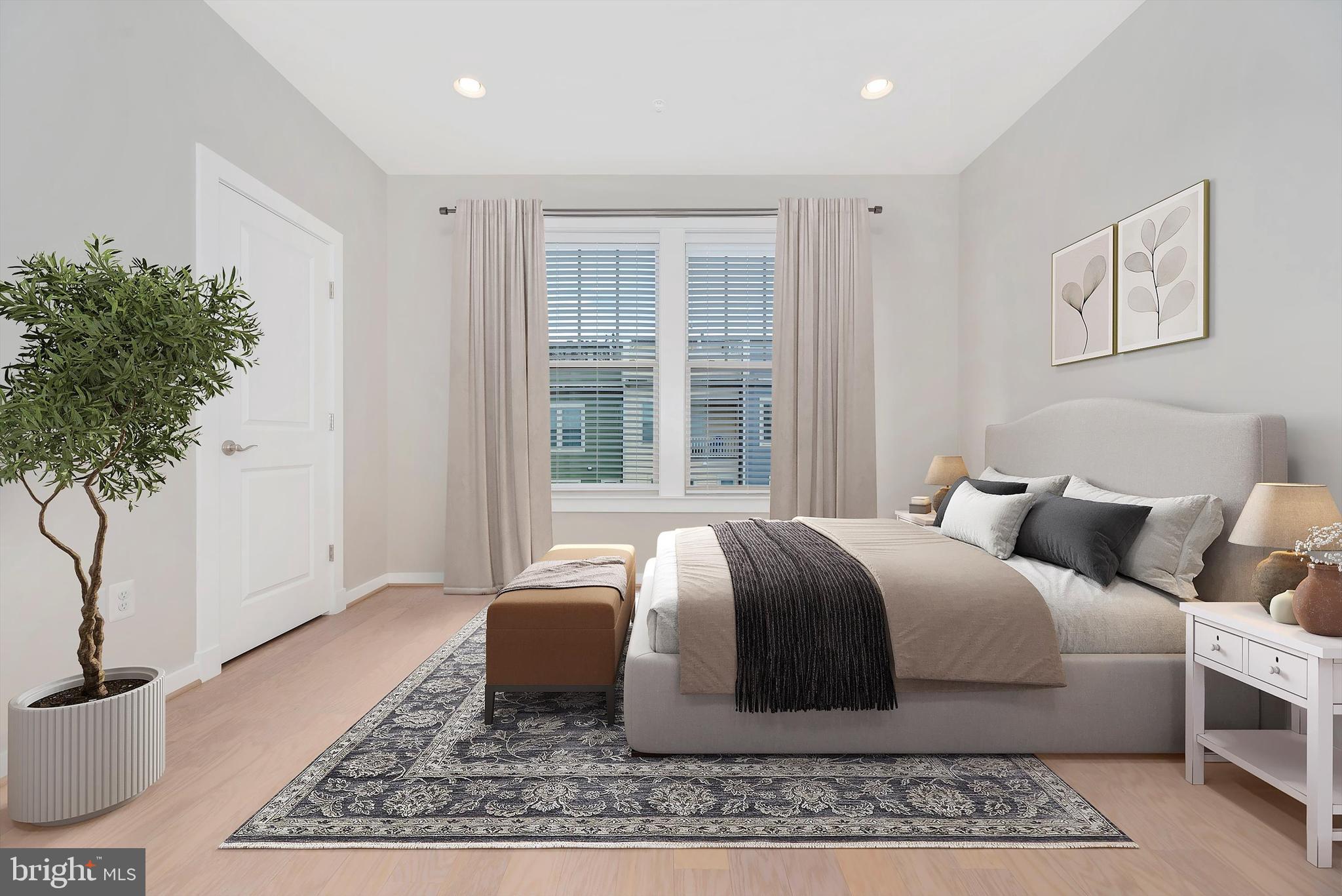 VILLAGES OF URBANA - Residential