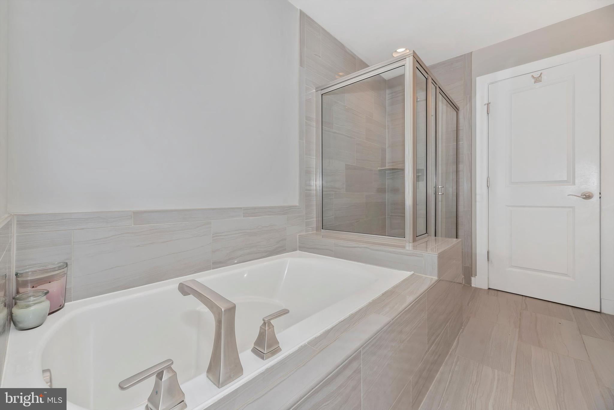 VILLAGES OF URBANA - Residential