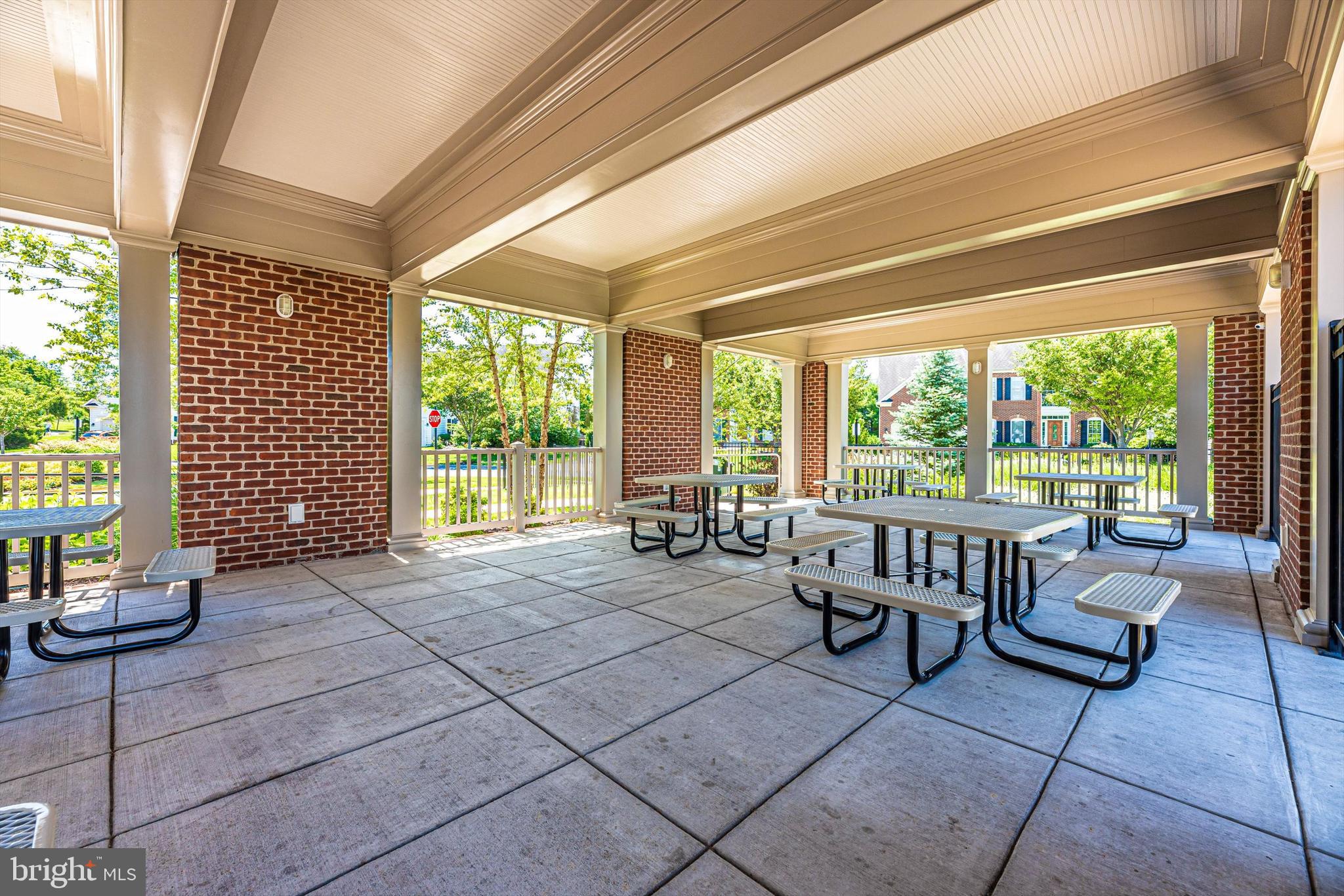 VILLAGES OF URBANA - Residential