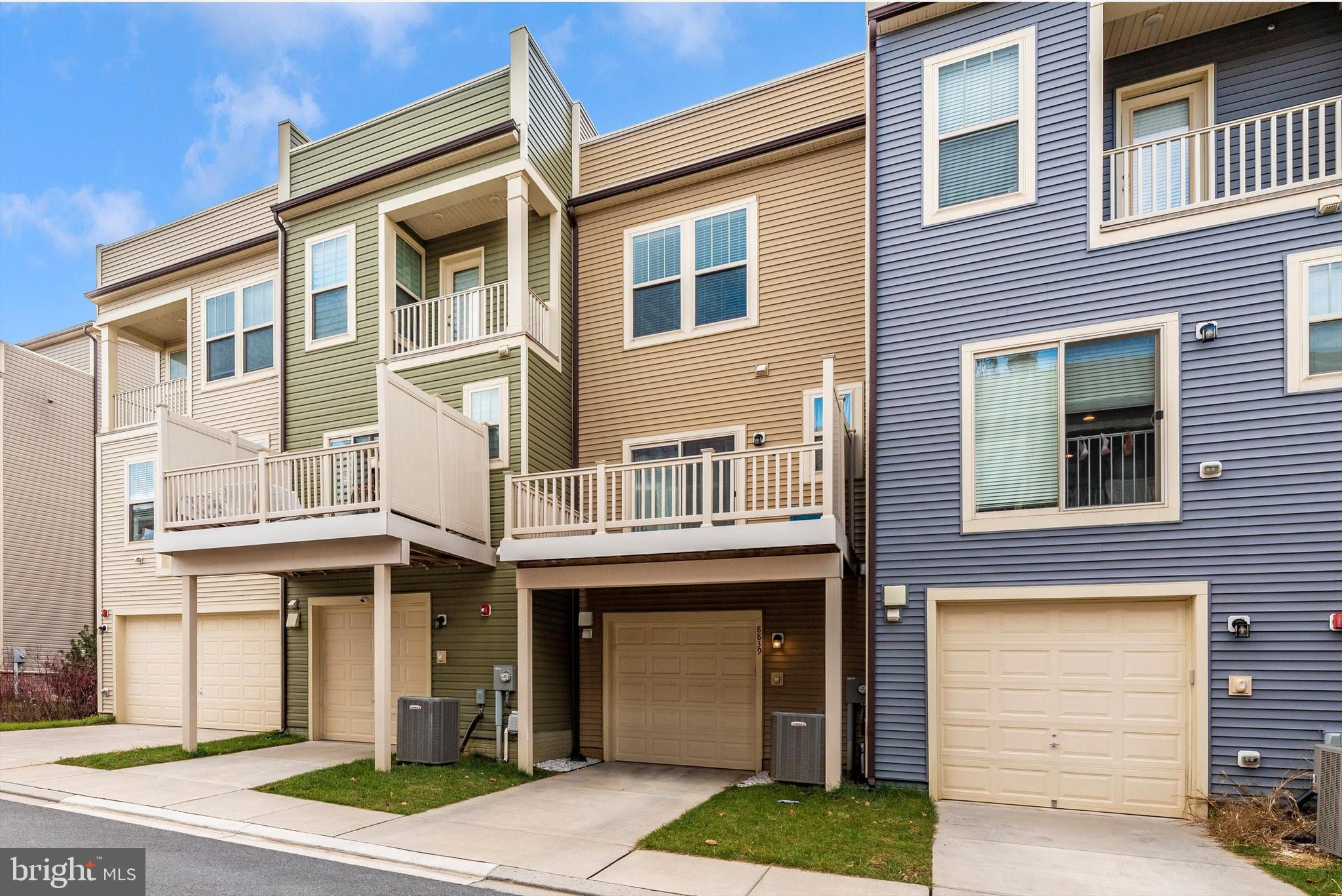 VILLAGES OF URBANA - Residential