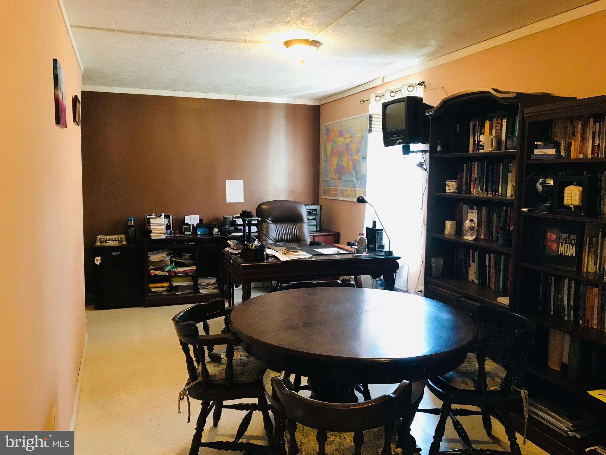 LAUREL GLEN - Residential