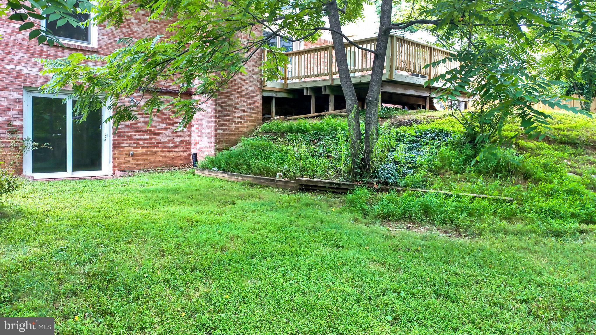 FOX HILLS - Residential Lease